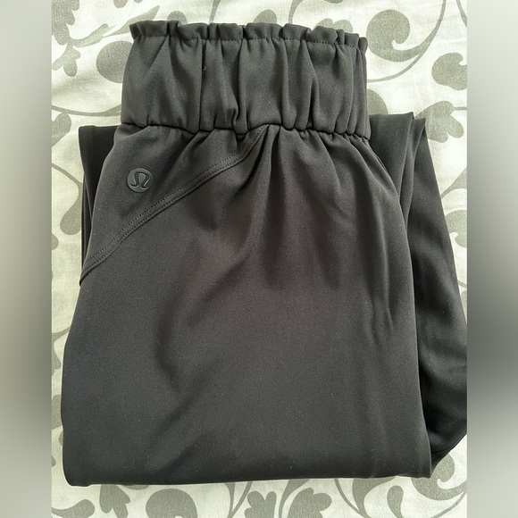Lululemon Stretch High Rise Pant 7/8 - Picture 2 of 7